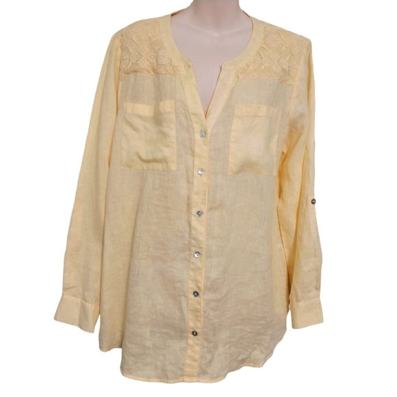 ✨Bogo FREE ✨ Chico's Yellow Linen Button Down Top w Floral Lace Sz 1 (M) - Picture 1 of 5